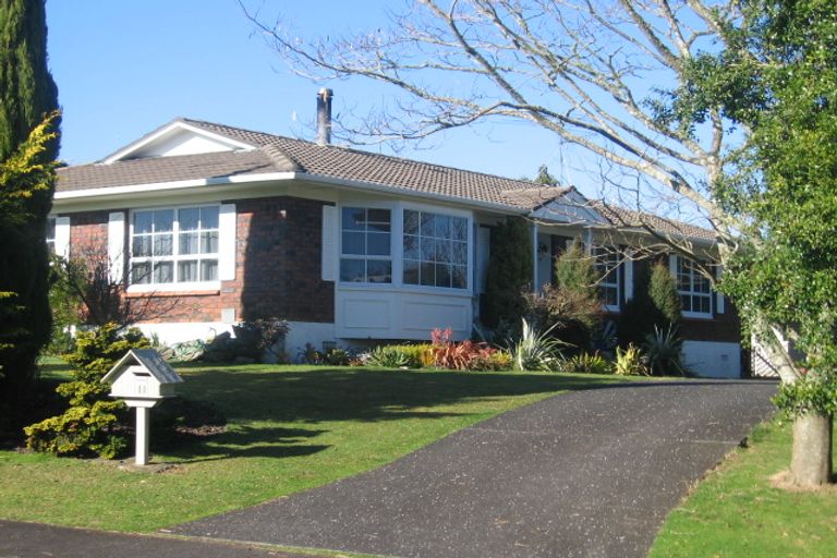 Photo of property in 11 Polandson Place, Opaheke, Papakura, 2113