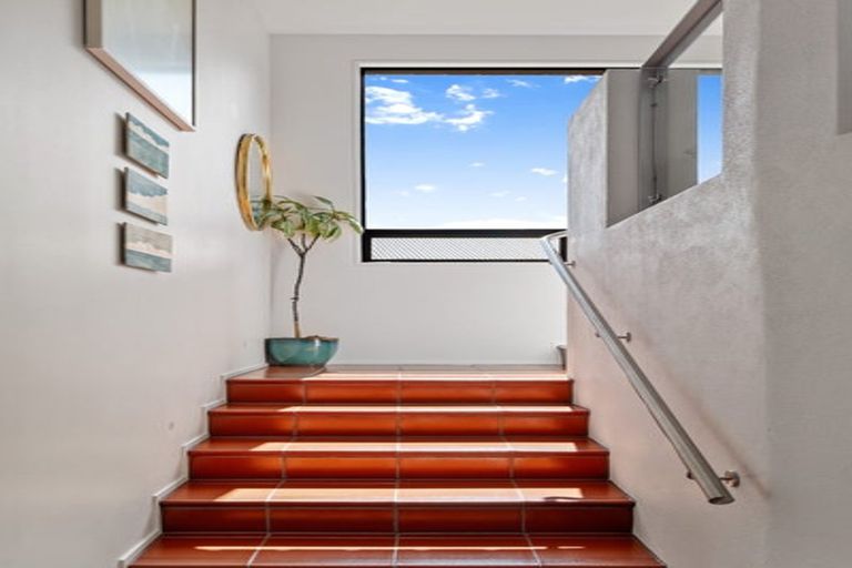 Photo of property in 12 Millway Place, Huntsbury, Christchurch, 8022