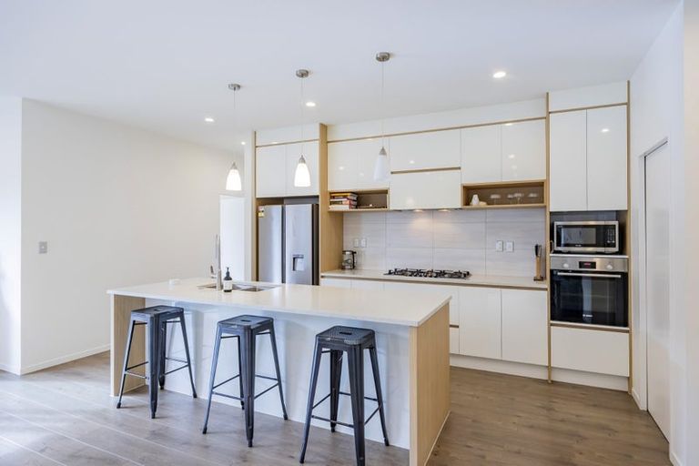 Photo of property in 89 Nobilo Road, Kumeu, 0810