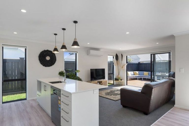 Photo of property in 7 Holstein Way, Papamoa, 3118