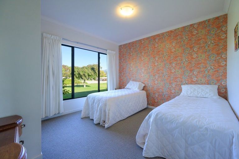 Photo of property in 19 Whiting Drive, Wakefield, 7025