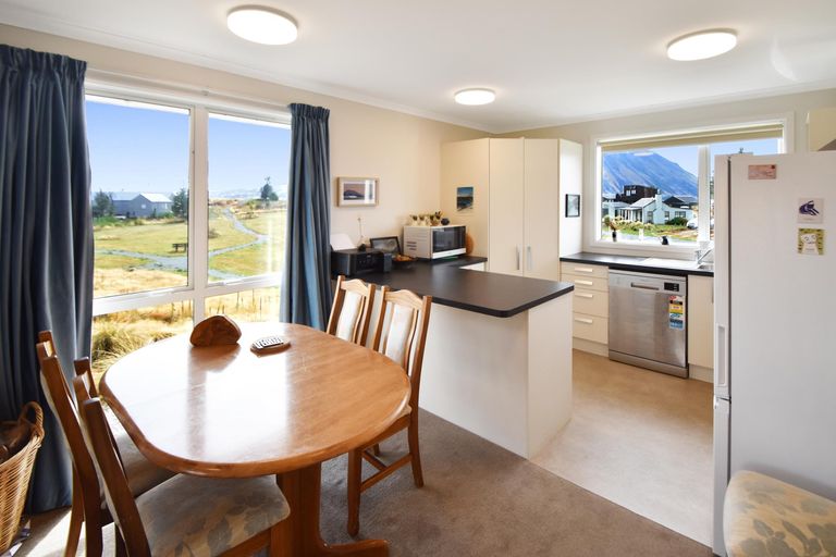 Photo of property in 51 Ohau Drive, Lake Ohau, Twizel, 9412