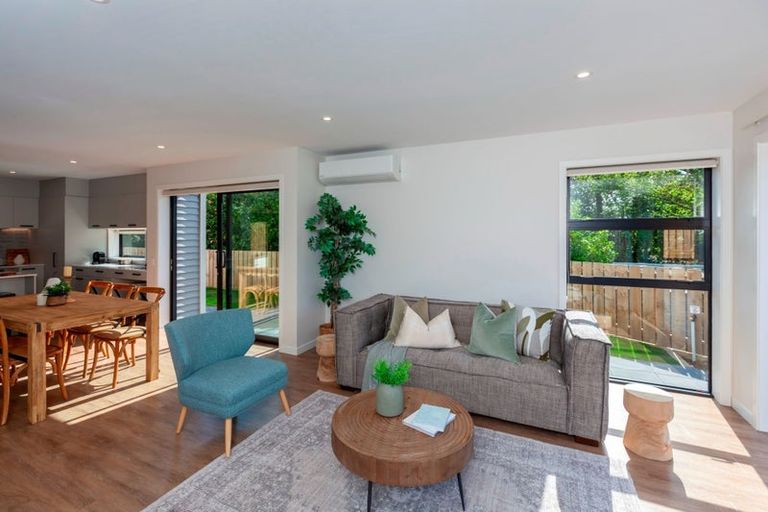 Photo of property in 77 Amohia Street, Paraparaumu, 5032