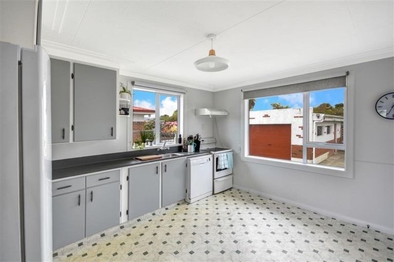 Photo of property in 35 Ross Street, Mosgiel, 9024