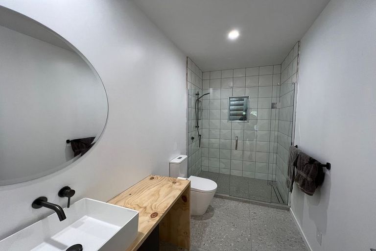 Photo of property in 12 Frankley Road, Westown, New Plymouth, 4310