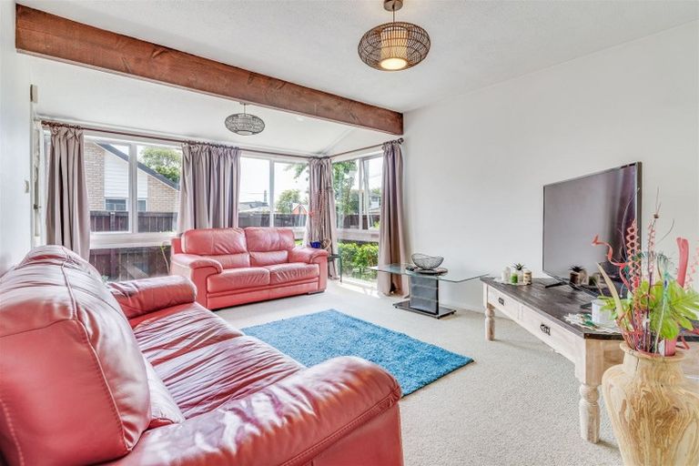 Photo of property in 1/321 Wairakei Road, Burnside, Christchurch, 8053