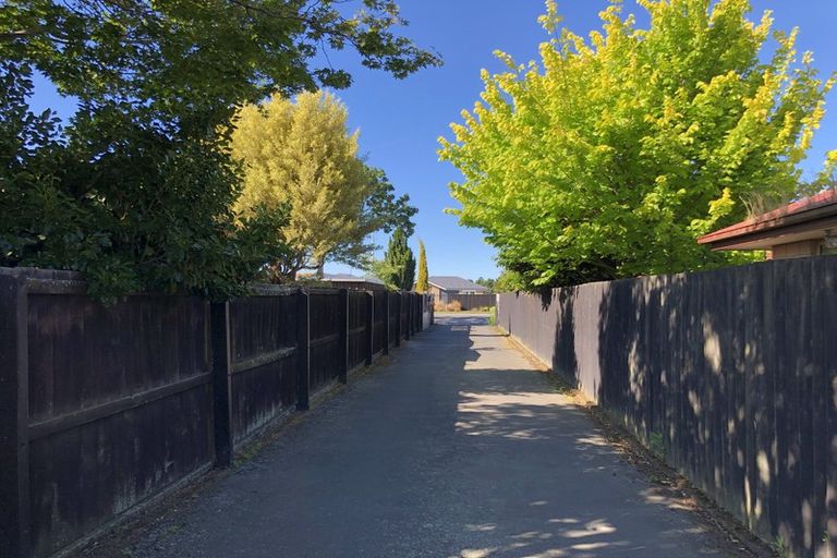 Photo of property in 368a Yaldhurst Road, Russley, Christchurch, 8042