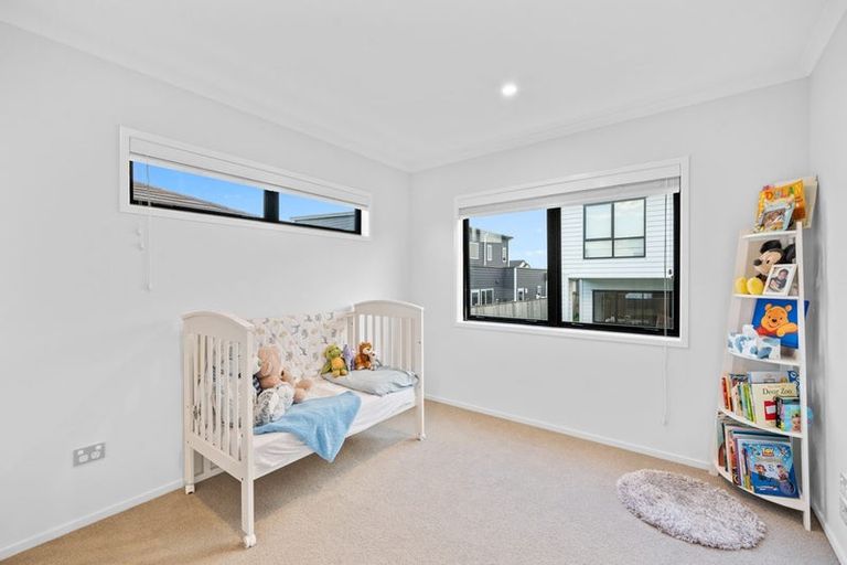 Photo of property in 6a Nohoanga Road, Karaka, Papakura, 2113