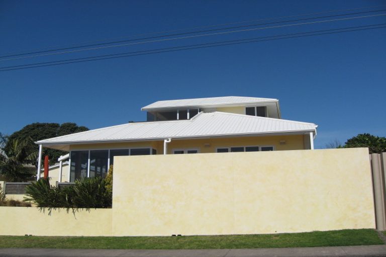 Photo of property in 34 Octavius Place, New Plymouth, 4312