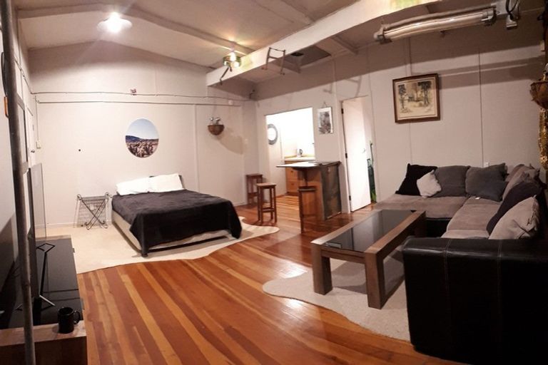 Photo of property in 43 Domett Street, Waitara, 4320