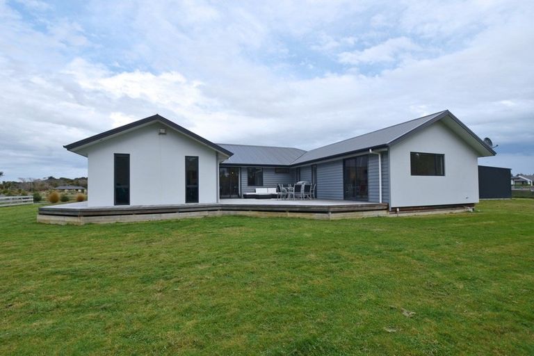 Photo of property in 6 Marama Avenue South, Otatara, Invercargill, 9879
