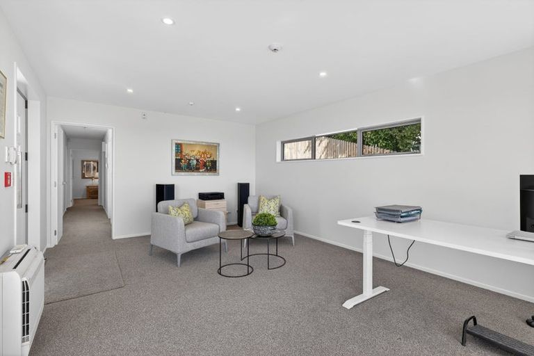 Photo of property in 124a Centaurus Road, Huntsbury, Christchurch, 8022