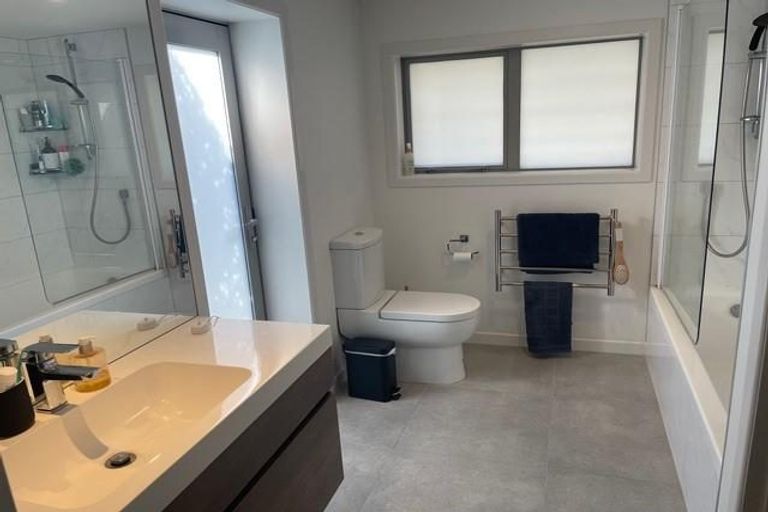 Photo of property in 2/66 Nelson Street, Howick, Auckland, 2014