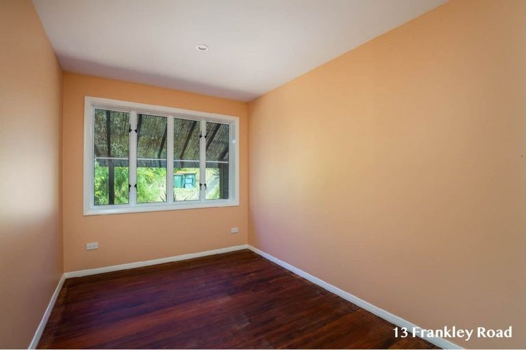 Photo of property in 13 Frankley Road, Westown, New Plymouth, 4310