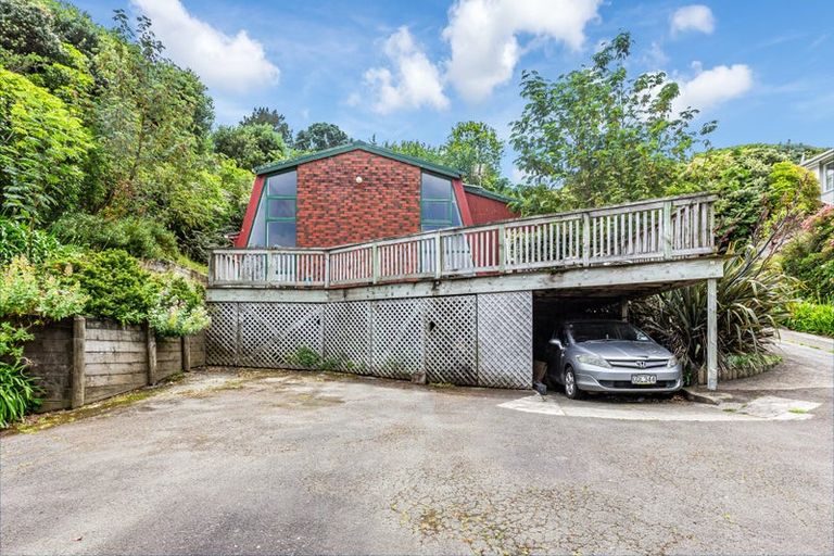 Photo of property in 13 Acheron Road, Paremata, Porirua, 5026