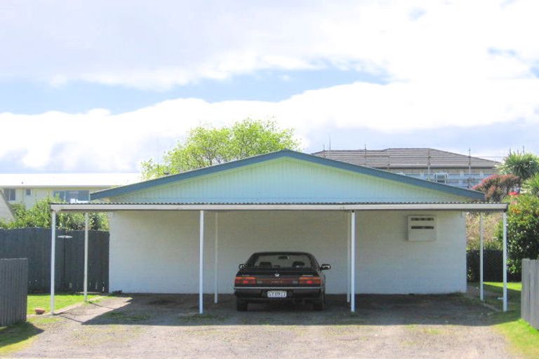 Photo of property in 21b Dickson Road, Papamoa Beach, Papamoa, 3118