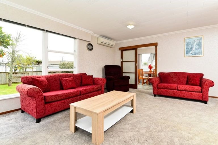 Photo of property in 69 Mears Road, St Andrews, Hamilton, 3200