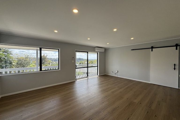 Photo of property in 61 Keegan Drive, Massey, Auckland, 0614