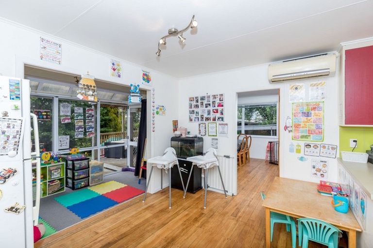 Photo of property in 83 Tuhikaramea Road, Dinsdale, Hamilton, 3204