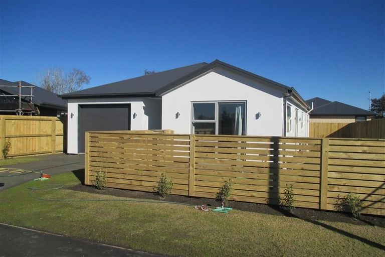 Photo of property in 5 Perendale Street, Belfast, Christchurch, 8051