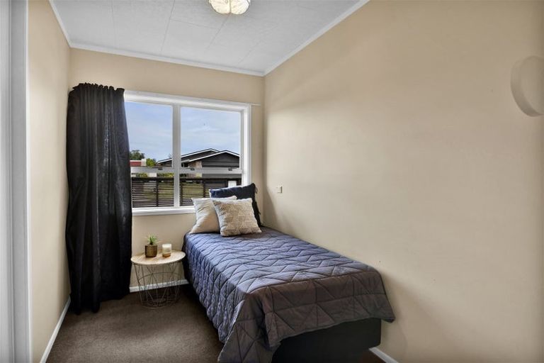 Photo of property in 146 Heta Road, Highlands Park, New Plymouth, 4312