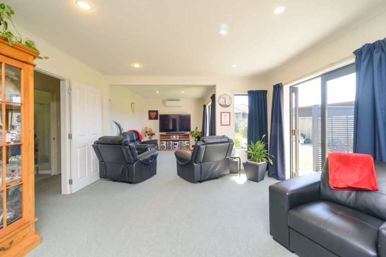 Photo of property in 19 Ursula Drive, Feilding, 4702