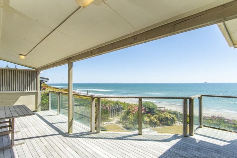 Photo of property in 595 Pukehina Parade, Pukehina, 3189