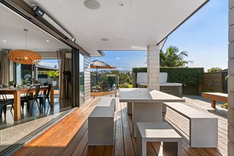 Photo of property in 6 Donelle Place, Te Puke, 3119