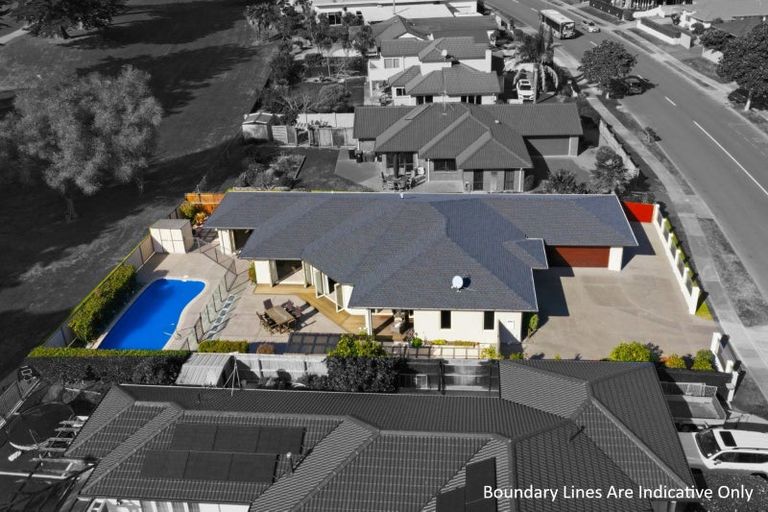 Photo of property in 165 Gravatt Road, Papamoa Beach, Papamoa, 3118