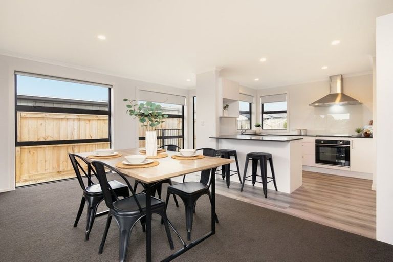 Photo of property in 50b Puhirake Crescent, Pyes Pa, Tauranga, 3112