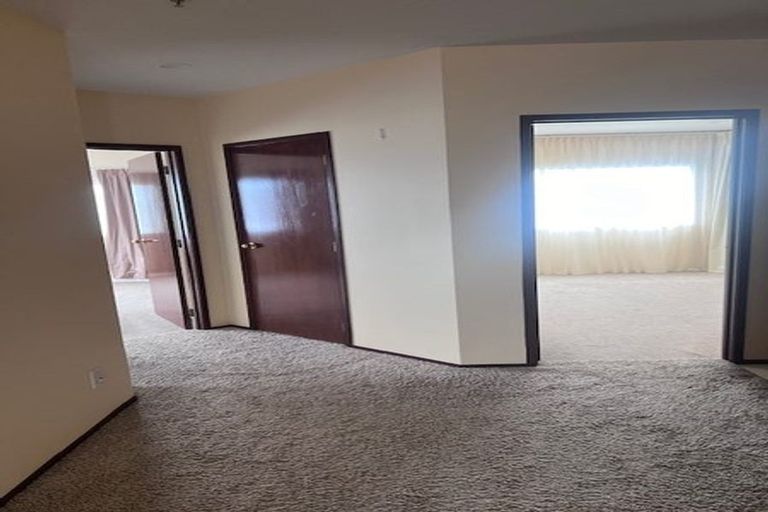 Photo of property in Ellerslie Court, 2/3c Harrison Road, Mount Wellington, Auckland, 1060