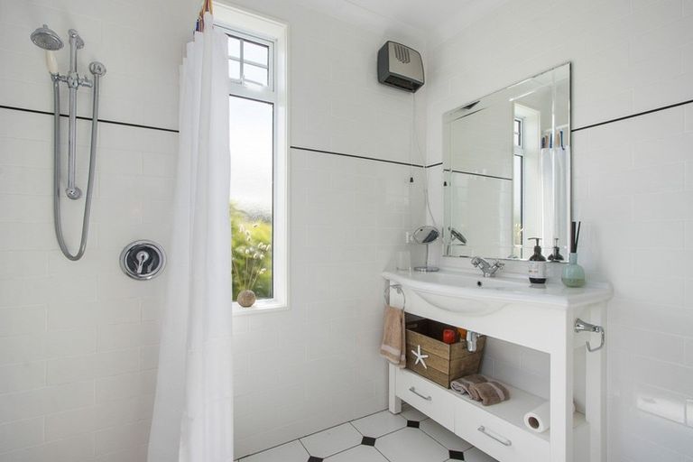 Photo of property in 44 Ocean Breeze Drive, Waihi Beach, 3611