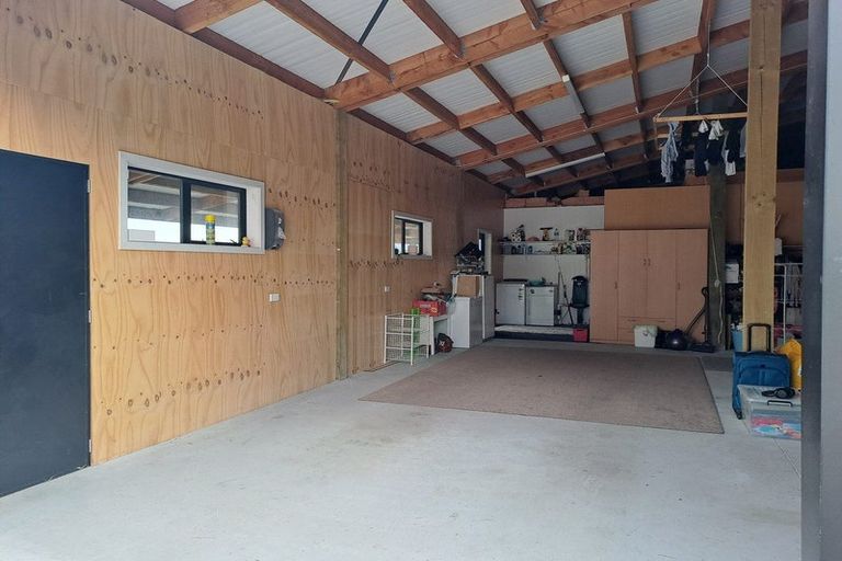 Photo of property in 1 Gladstone Lane, Letts Gully, Alexandra, 9393