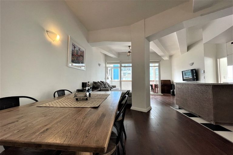 Photo of property in The Britomart Apartments, 6b/14 Emily Place, Auckland Central, Auckland, 1010