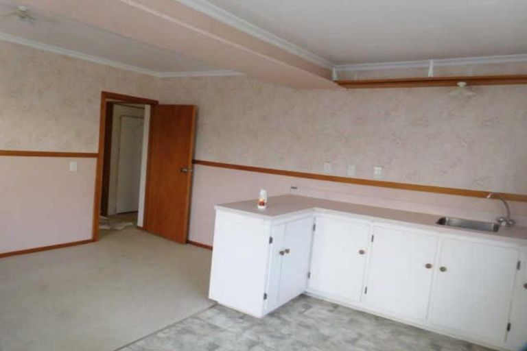 Photo of property in 53 Hume Street, Waitara, 4320