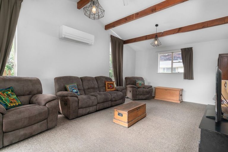 Photo of property in 1/31 Glovers Road, Halswell, Christchurch, 8025