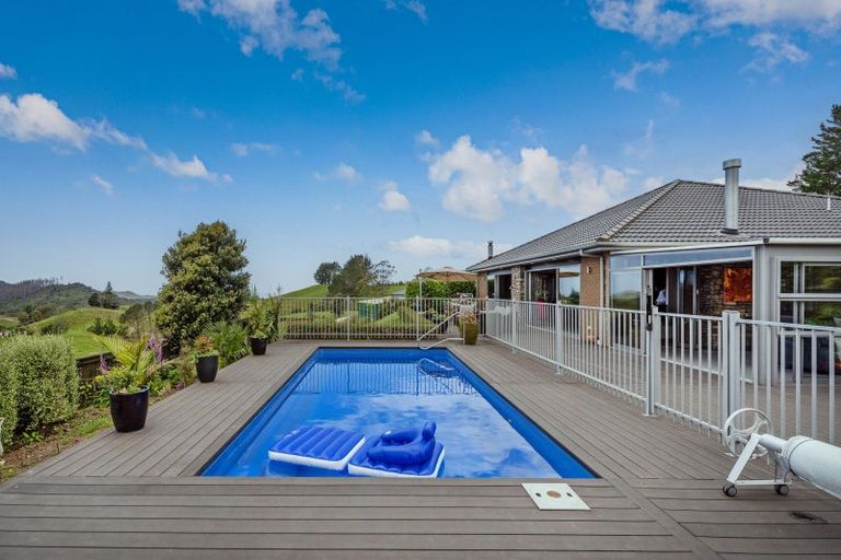 Photo of property in 50b Paul Road, Whenuakite, Whitianga, 3591