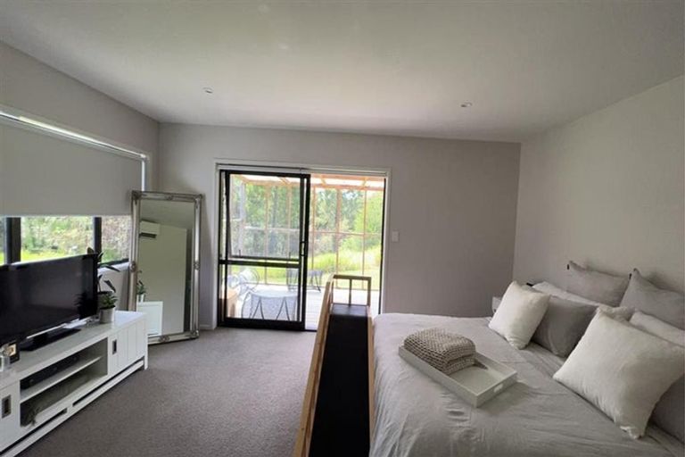 Photo of property in 1235 East Coast Road, Redvale, Albany, 0794