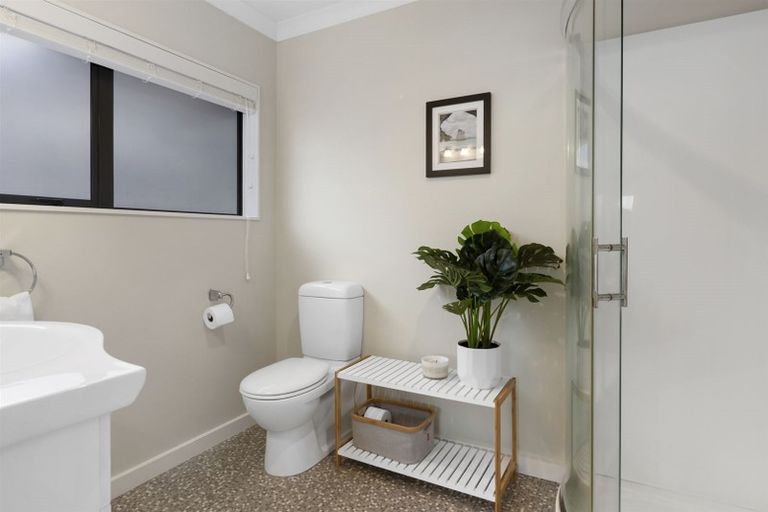 Photo of property in 5 Kahurangi Heights, Aotea, Porirua, 5024