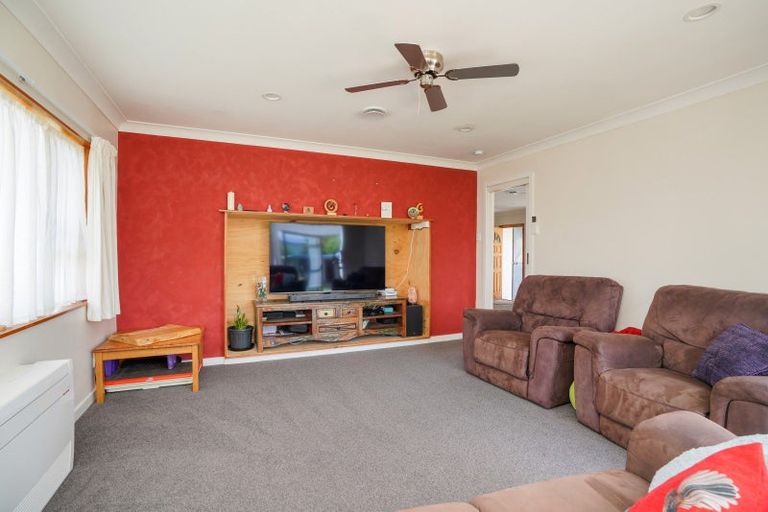 Photo of property in 21 Ballantrae Street, Wallacetown, 9816