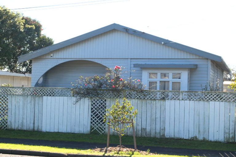 Photo of property in 1/4 Rosella Road, Mangere East, Auckland, 2024