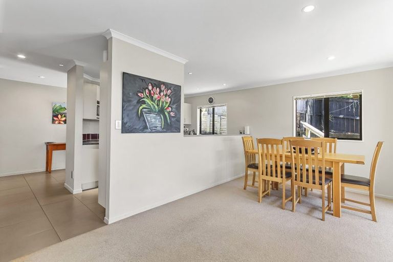 Photo of property in 1/271 Sturges Road, Henderson, Auckland, 0612