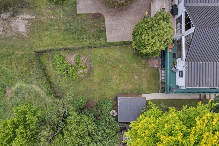 Photo of property in 100b Grand Vue Road, Kawaha Point, Rotorua, 3010