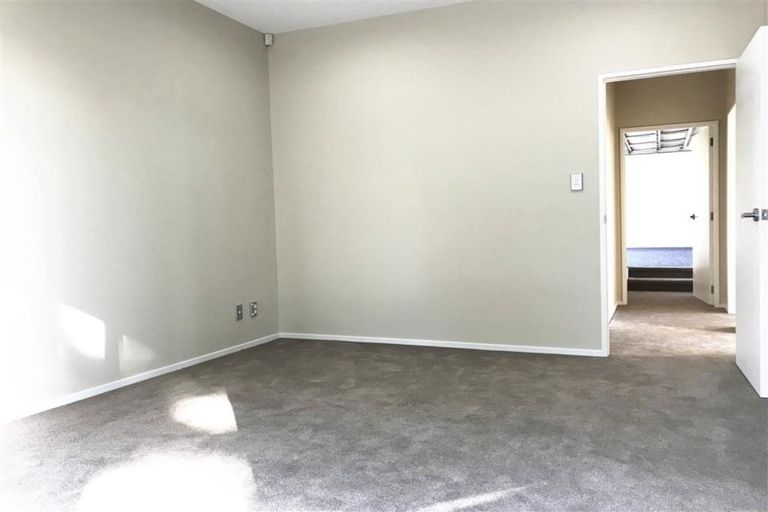 Photo of property in 46 Universal Drive, Henderson, Auckland, 0610