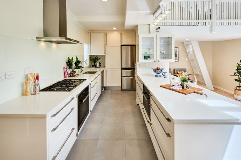 Photo of property in 21 Reading Street, Karori, Wellington, 6012