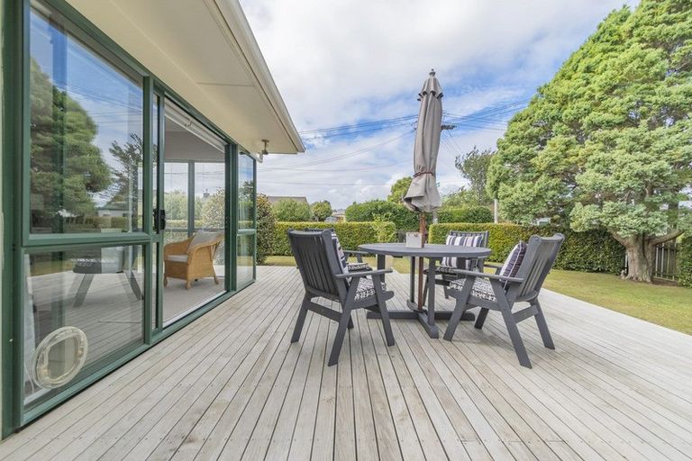 Photo of property in 93 Marne Road, Papakura, 2110