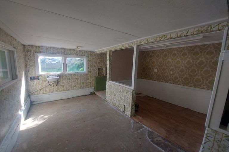 Photo of property in 12 Pine Park Road, Onerahi, Whangarei, 0110