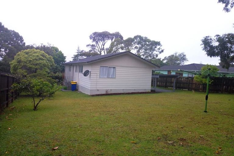 Photo of property in 18 Urlich Drive, Ranui, Auckland, 0612