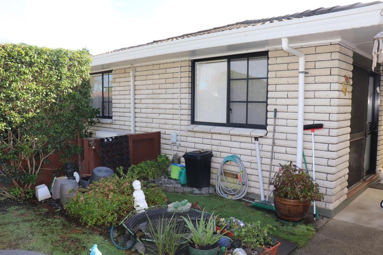 Photo of property in 84 Hakanoa Street, Huntly, 3700