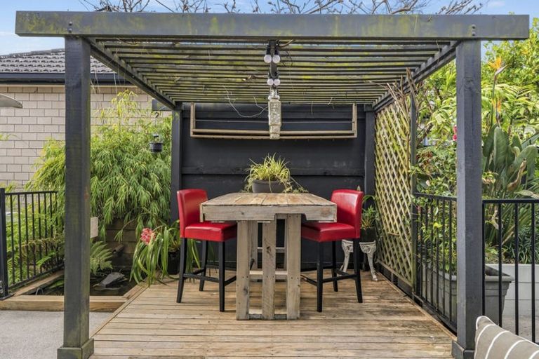 Photo of property in 80 Landing Drive, Pyes Pa, Tauranga, 3112